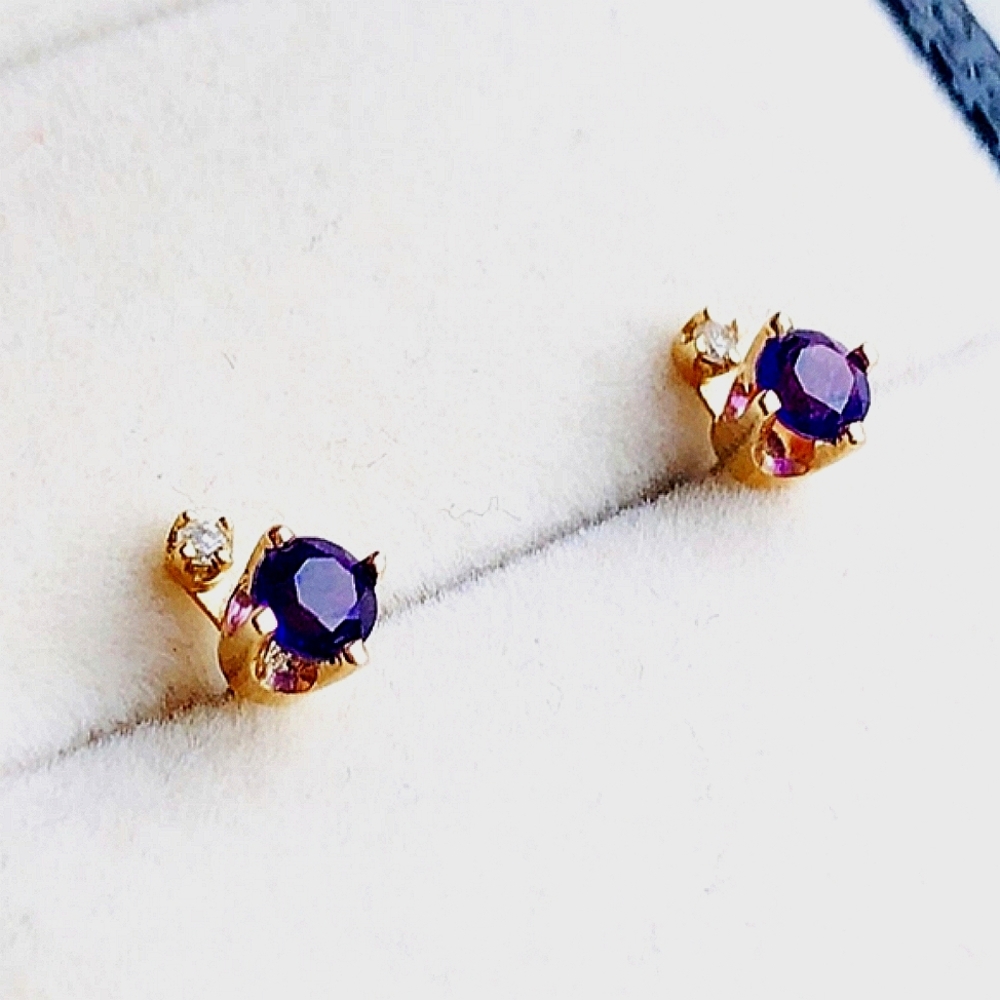 14 Karat Yellow Gold Amethyst and Diamond Stud Earrings